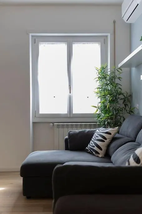 Luminous Home Roma Trastevere 0*,